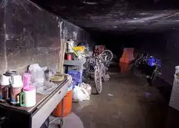 奢靡背后赌城地下竟蜗居上千人图片