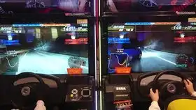 当两大元素结合头文字d湾岸驾驶rx7在首都高速上驰骋