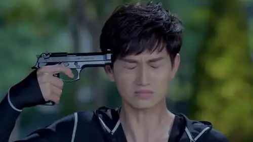 大结局剧亮追击过程趁机设局,测试梁大巍的真心,结局让人感动
