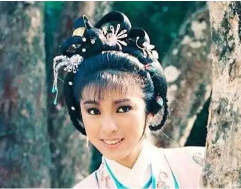 扒扒娱乐圈演金庸剧爆红的10大女星,翁美玲版黄蓉成绝响