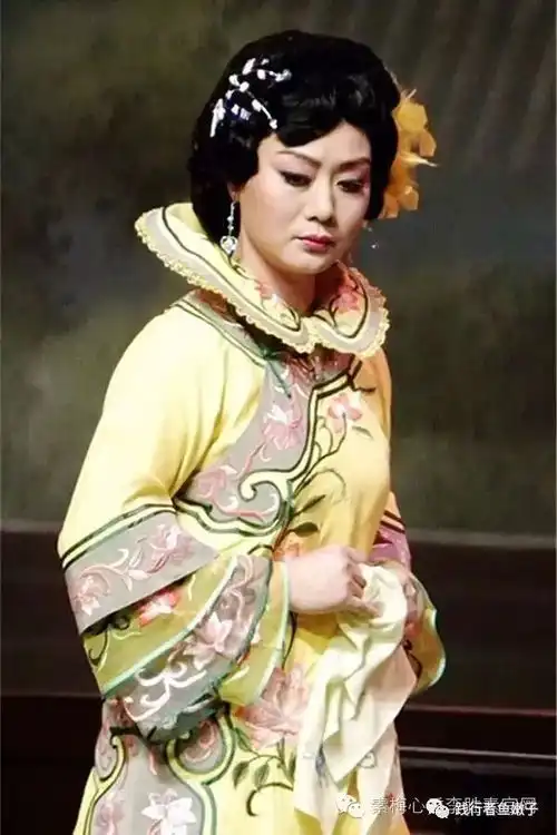 如今她是最美的梦李胜素
