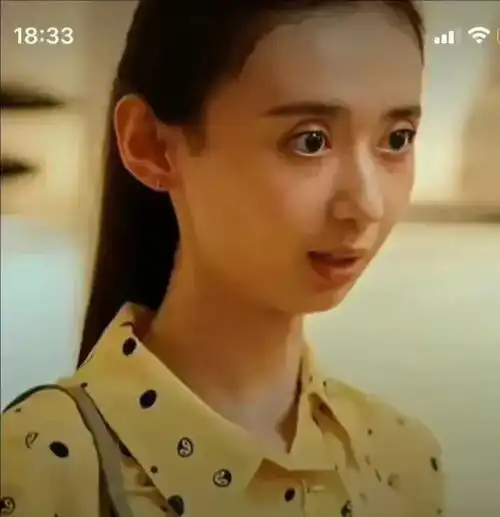 高亚麟风波持续升级徐梓钧疑被扒出整容前旧照,评论区网友炸锅了
