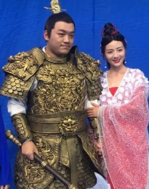 家有儿女尤浩然复出,敢于突破自我,有望逆袭成为实力派
