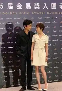 邓超孙俪夫妻同框,公开眉目传情咬耳朵,甜蜜溢出屏幕
