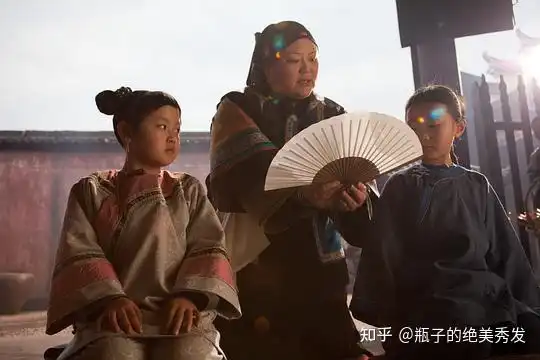 女书文化三寸金莲的生活和风俗