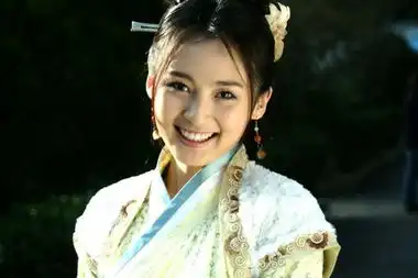 贾静雯倚天屠龙记剧照女配角