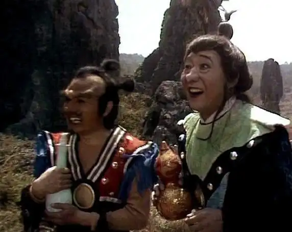 他是西游记中万能演员,一个人演20多个角色,网友这才是影帝
