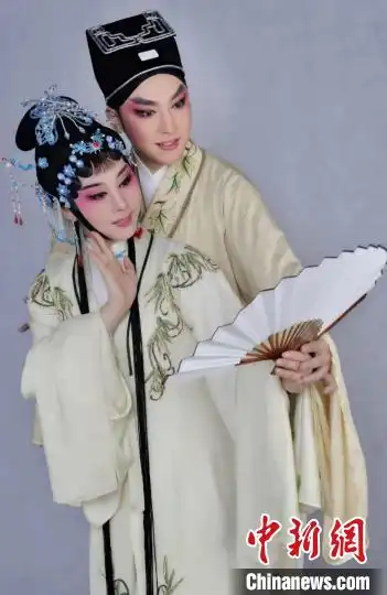 虎年新春街艺福见闽韵流芳闽剧展演有福之州送祝福