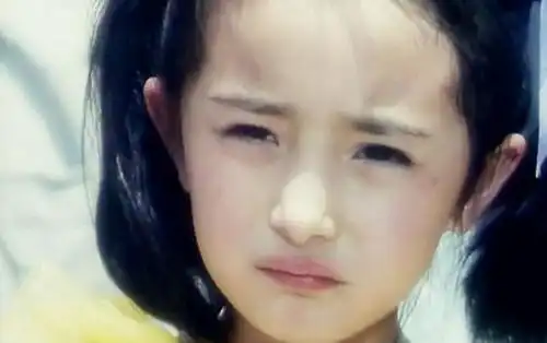 八大当红女星的第一部电影,古力娜扎清纯,景甜在里面最美