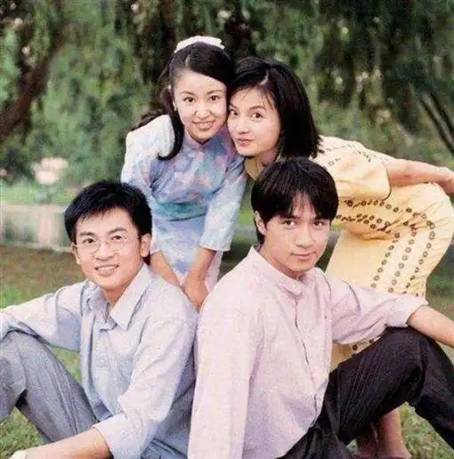 古巨基晒情深深雨蒙蒙重聚照,网友没有心如太可惜
