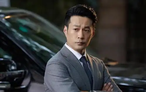 48岁谭凯毕业放弃不菲年薪,转投娱乐圈,如今的他怎么样了