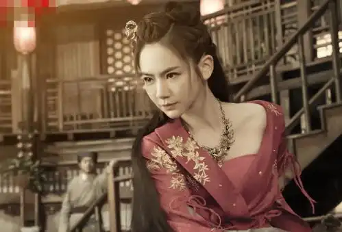 新龙门客栈将来袭,戚薇红衣造型太惊艳,看到阵容追定了