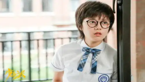 剧中穿校服的女演员,赵今麦狡黠刘诗诗优雅,郑爽最让人惊艳