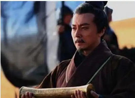 才不配位有多坑范雎提拔的恩人,一个出卖情报,一个投降叛国