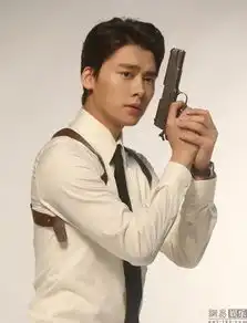 麻雀杀青照片曝光李易峰潜伏结束
