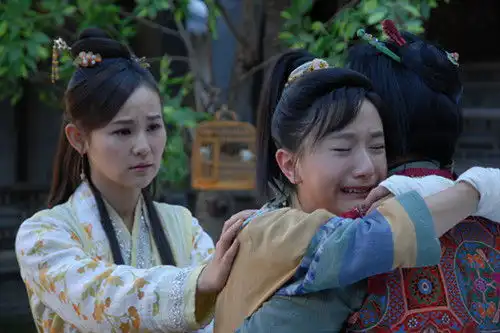 龙门镖局热播李倩称袁咏仪圣诞老人
