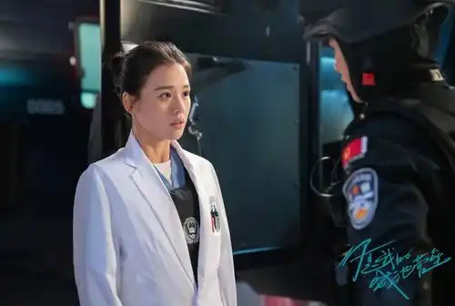 城池营垒碰瓷太阳的后裔还真不是,别给韩剧贴金了