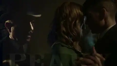 浴血黑帮坎贝尔为了完成任务不惜搜索教堂真正较量才刚开始
