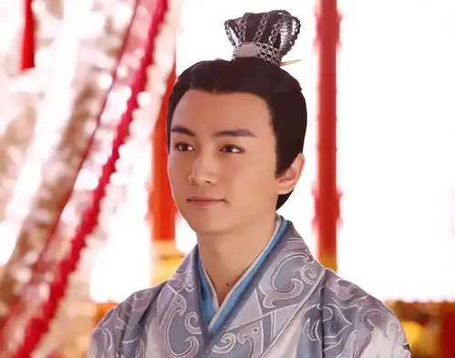 前脚吹完绝世美男,后脚就被男配压制,他们是被导演坑了