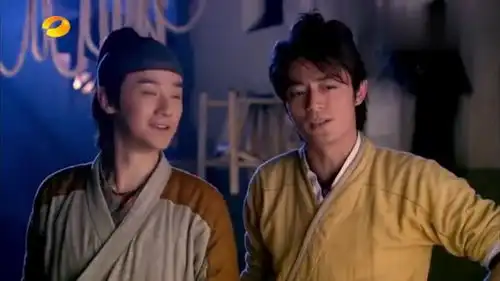 笑傲江湖令狐冲正得意,这就是青城派的绝技谁知那人还有这招
