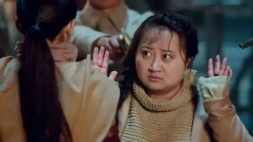 半妖倾城雪舞和胖姑娘逃跑,被抓住了,雪舞把锅都甩给了姑娘