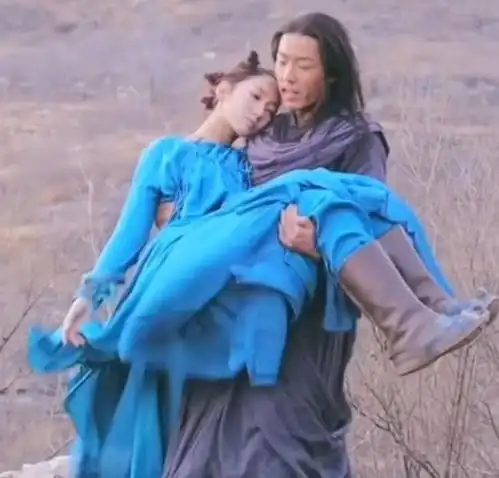 为啥电视剧中公主抱那么轻松看到全身照后,原谅我笑出猪声
