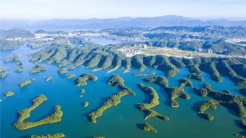 这个角度美到你认不出,千岛湖竟是这样的天空之城