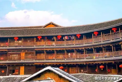 国内独特的房屋建筑,大鱼海棠原型,已有百年的历史
