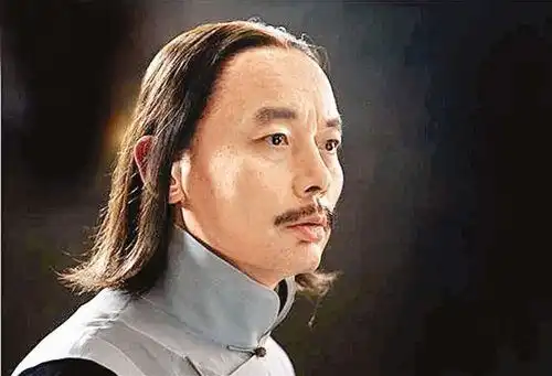 让子弹飞肚兜激情戏曝光葛优扑倒刘嘉玲
