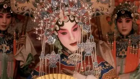 从程蝶衣到商细蕊,戏疯子尹正在追寻哥哥的路上走过很多年
