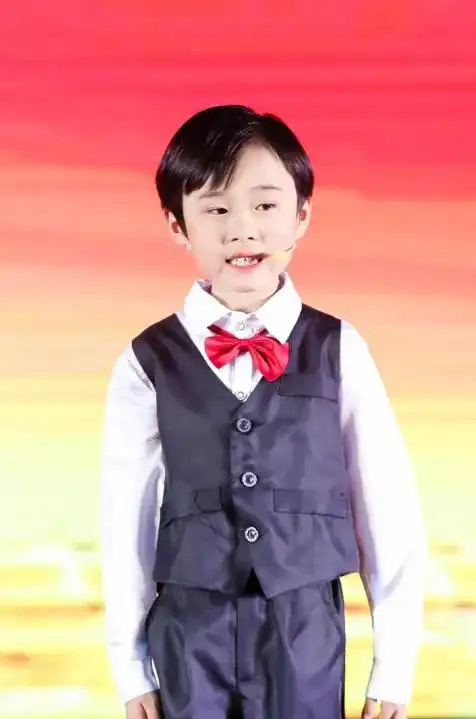 等待一朵花开,看见最美绽放记木子联大外国语小学第三届艺术节展演篇