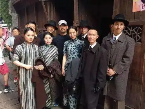 破40亿的战狼2分镜师居然是90后在校生连吴京都叫他老师
