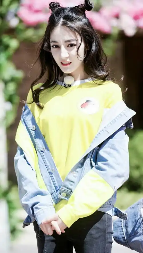 热巴新剧烈火如歌播放量如此高,可这口碑却是这样一般
