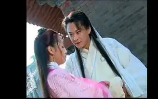 电视剧乌龙闯情关霍水仙跟谁在一起
