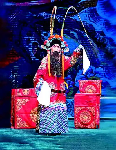 看得见的中华文化之礼评华服霓裳京剧戏服探秘
