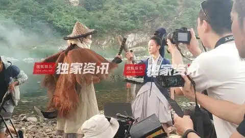 诗眼倦天涯

