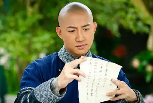 李卫没啥文化,官职都是买的,凭什么得到雍正的信任跟喜爱
