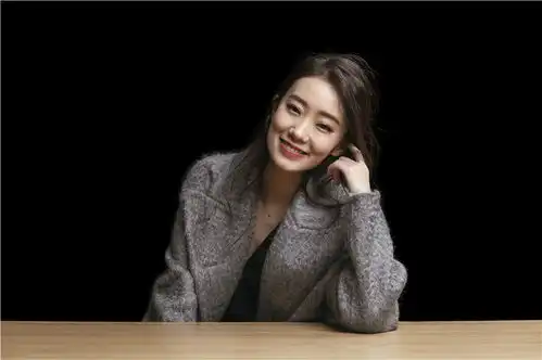 张小斐幽默回应范丞丞将她误叫成张伟,小斐成名路坎坷,过往经历惹人怜惜
