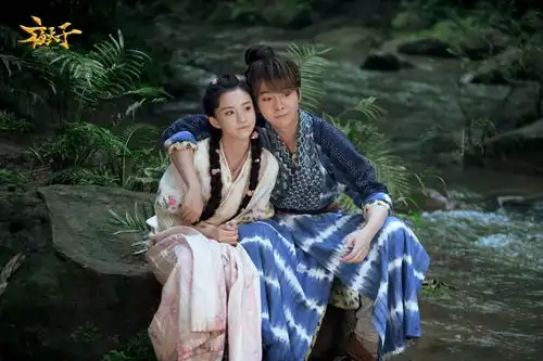 终评夜天子热血爽感不减,争权情深不误,嬉笑怒骂见真章
