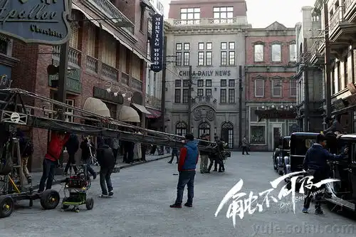 触不可及曝民国风尚特辑赵宝刚变时尚大师
