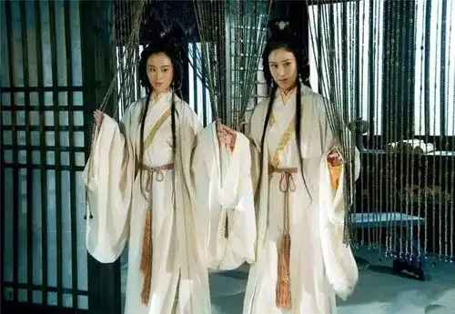 为何孙策娶大乔周瑜娶小乔得到二乔之后,他们为何都英年早逝
