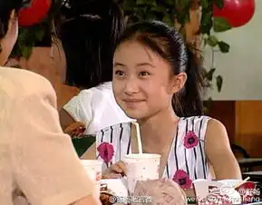 组图舒畅童年剧照圆圆眼睛嘟嘴超可爱
