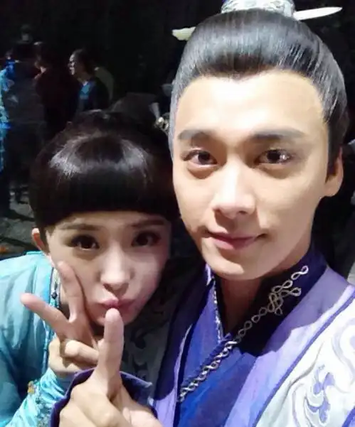 背了3年的锅,李易峰甩掉了,直言与杨幂的关系,网友难为你了
