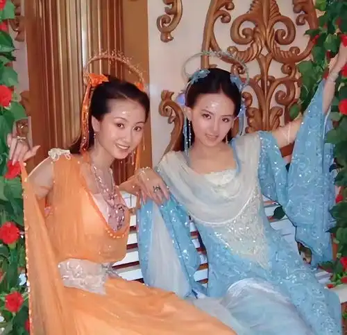 看了欢天喜地七仙女的剧照,才知道现在的仙侠剧有多敷衍