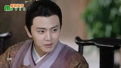 锦衣之下陆绎和今夏秀恩爱,今夏给他喂饭吃,陆绎瞬间乐坏了