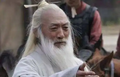 金庸小说只有一人敢单挑武当,此人凭借一招大九天手,战平张三丰