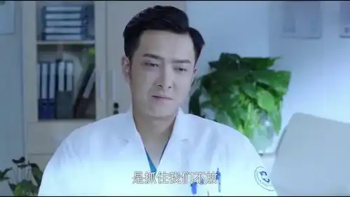 急诊科医生家属医闹,打了人反而还告医生延误治疗,太气人了
