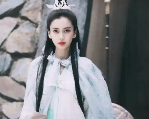 神雕侠侣翻牌,baby即将出演小龙女,跟钟汉良2搭
