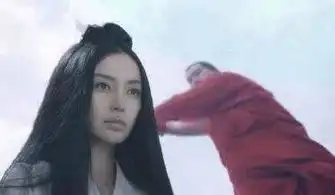 同样是孕期拍戏,杨幂蔡少芬这么拼,baby却在通宵游戏
