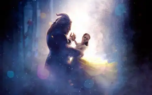 电影美女与野兽冲击颁奖季将重映一周最新宣传照曝光
